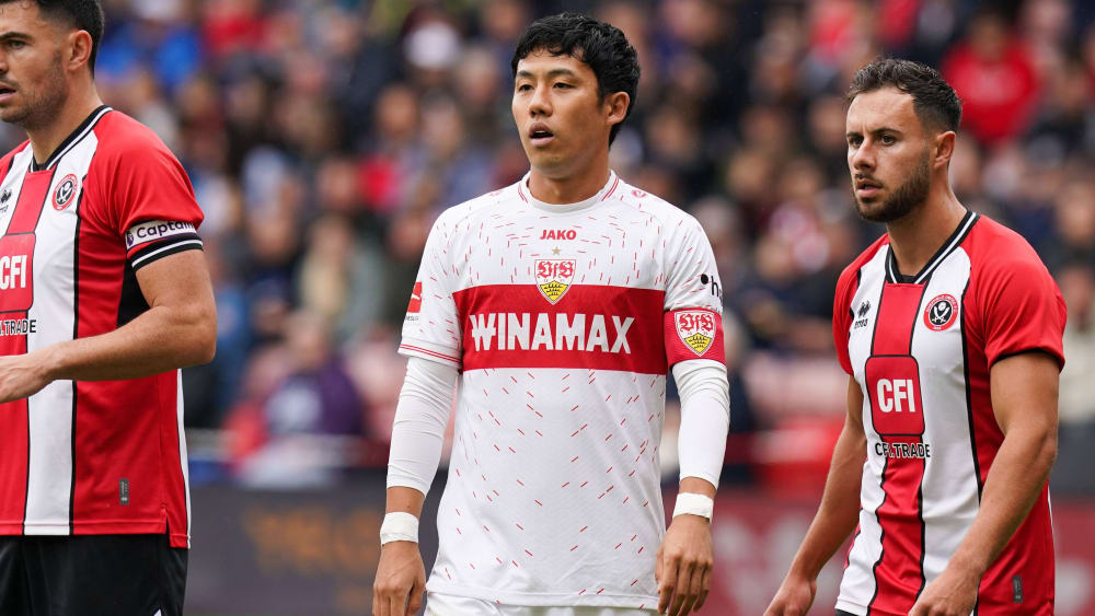 Alter und neuer Kapitän des VfB: Wataru Endo.