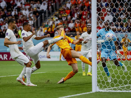 Gestochert und getroffen: Frenkie de Jong erzielt das 2:0.