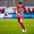 Pascal Fallmann jagt dem Ball künftig in den Farben des FC Erzgebirge Aue hinterher.
