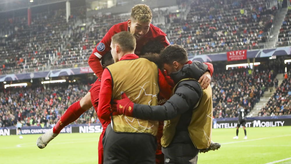 Ab ins Achtelfinale: Liverpool bejubelt das vorentscheidende 2:0 durch Mohamed Salah.