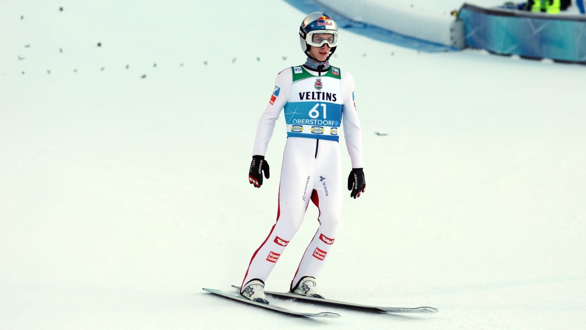 -SV-gl-nzt-in-der-Oberstdorf-Quali-Paschke-h-lt-dagegen