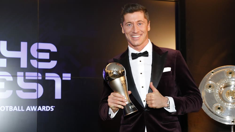 Robert Lewandowski Ist FIFA-Weltfußballer 2020 - Kicker