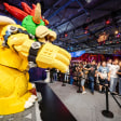 Ein echter Publikumsmagnet: Klemmbaustein-Bowser zieht die Massen auf der gamescom 2024 in seinen Bann.