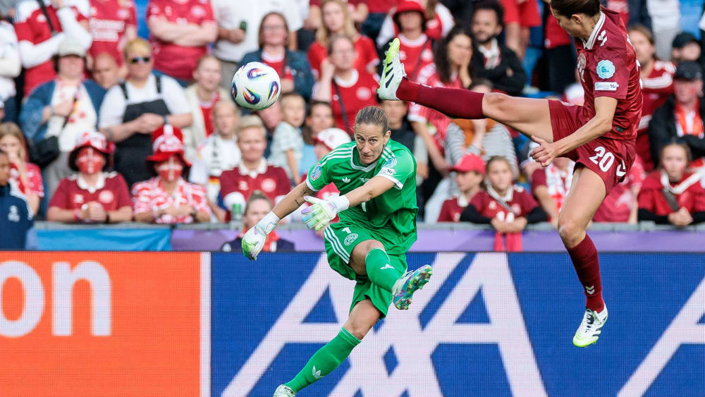 Bekannt für ihren spektakulären Spielstil: DFB-Torhüterin Ann-Katrin Berger