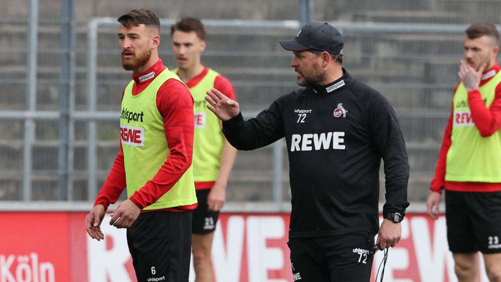Mit Salih Özcan (li.) fehlt Kölns Trainer Steffen Baumgart am Samstag ein wichtiger Spieler.