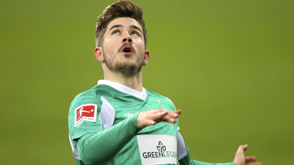 &#220;berflieger: Werder Bremens Youngster Romano Schmid.