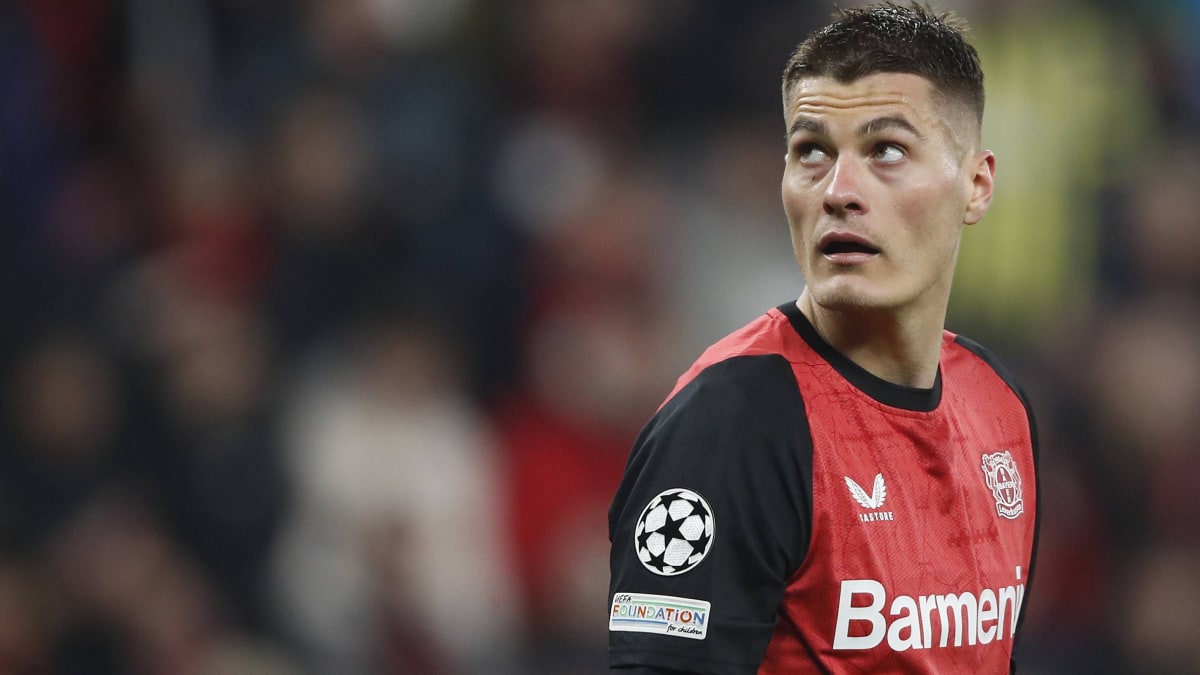 (k+) Schick in an interview: