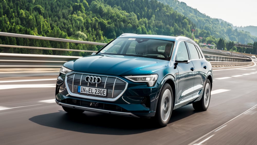 Audi e-tron: Er ist das erste vollelektrische Modell aus Ingolstadt. Inzwischen hat er Gesellschaft vom e-tron Sportback bekommen.