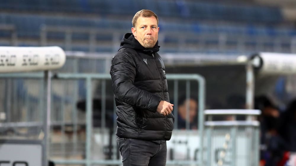 W&#252;nscht sich mehr Egoismus im Abschluss: Bielefeld Trainer Frank Kramer.