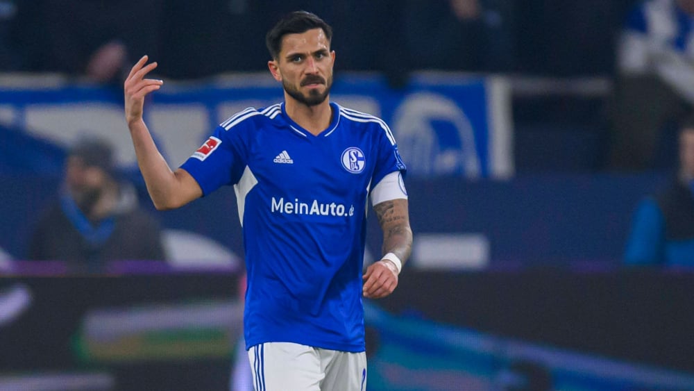 Schalkes Kapitän Danny Latza war bedient.