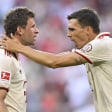 So hätte es sein sollen, war es aber nur selten: Joao Palhinha als Pusher auf dem Feld, hier mit Thomas Müller