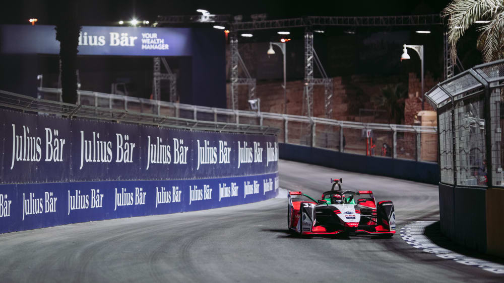 Podiumsplatz nur knapp verpasst: Rene Rast beim Saisonauftakt der Formel E in Diriyyah/Saudi-Arabien.