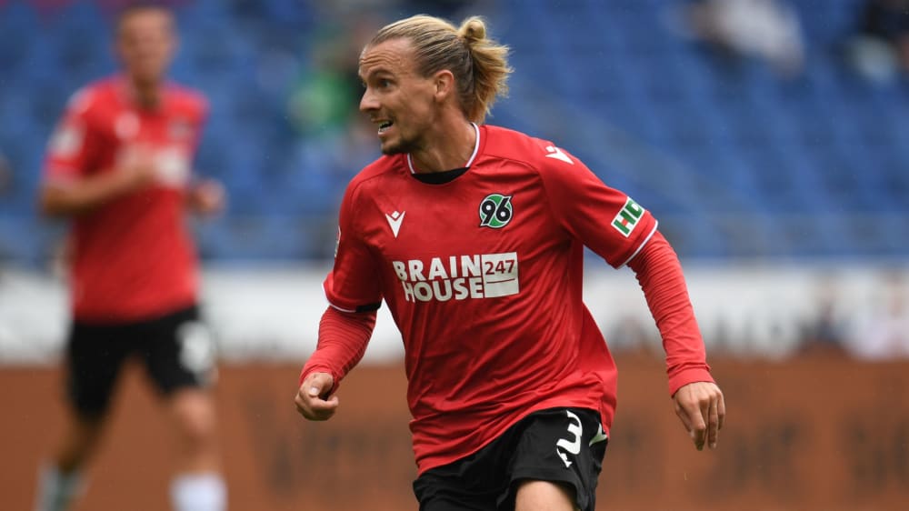 Hannover Hult und Stolze steigen wieder ein kicker