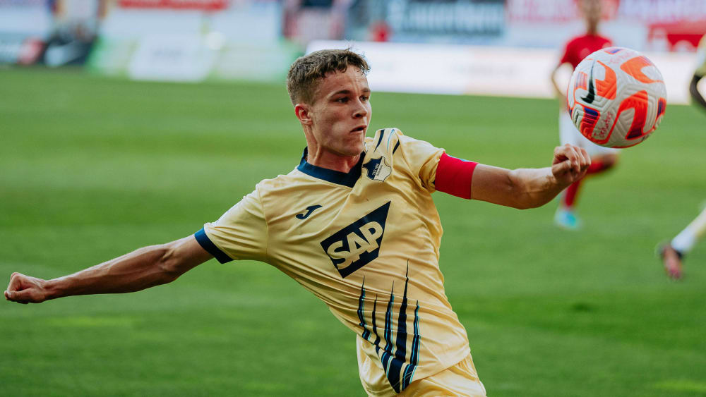 Schnürt in der kommenden Saison die Schuhe für den SV Sandhausen: Max Geschwill.