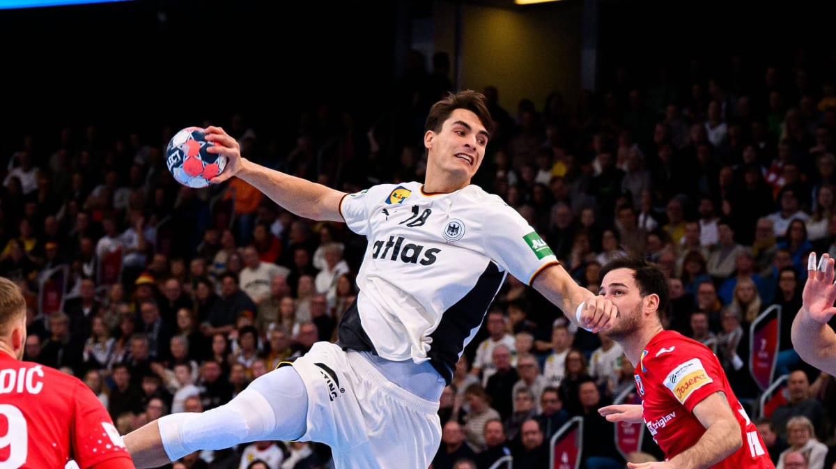 Wolff-Gala-bei-Generalprobe-Gut-f-rs-Gef-hl-der-EM-Mission