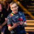 Zwei Siege fehlen Anders Vejrgang noch zum WM-Titel.