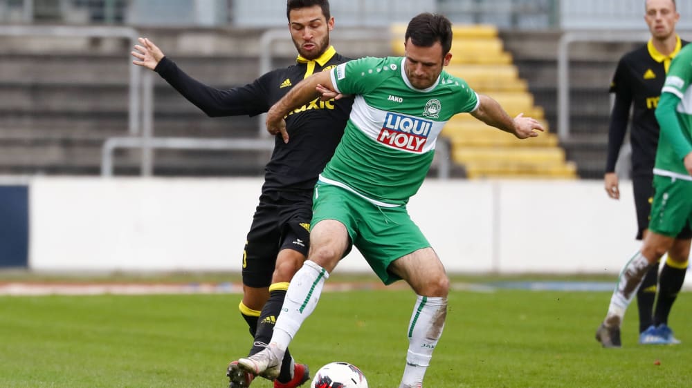 Wird seinen 80 Regionalligaspielen ab Sommer einige hinzuf&#252;gen k&#246;nnen: Atdhedon Lushi (gr&#252;nes Trikot), der in dieser Saison f&#252;r den VfB Eichst&#228;tt schon elfmal netzte, geht zur&#252;ck zum FC Pipinsried.