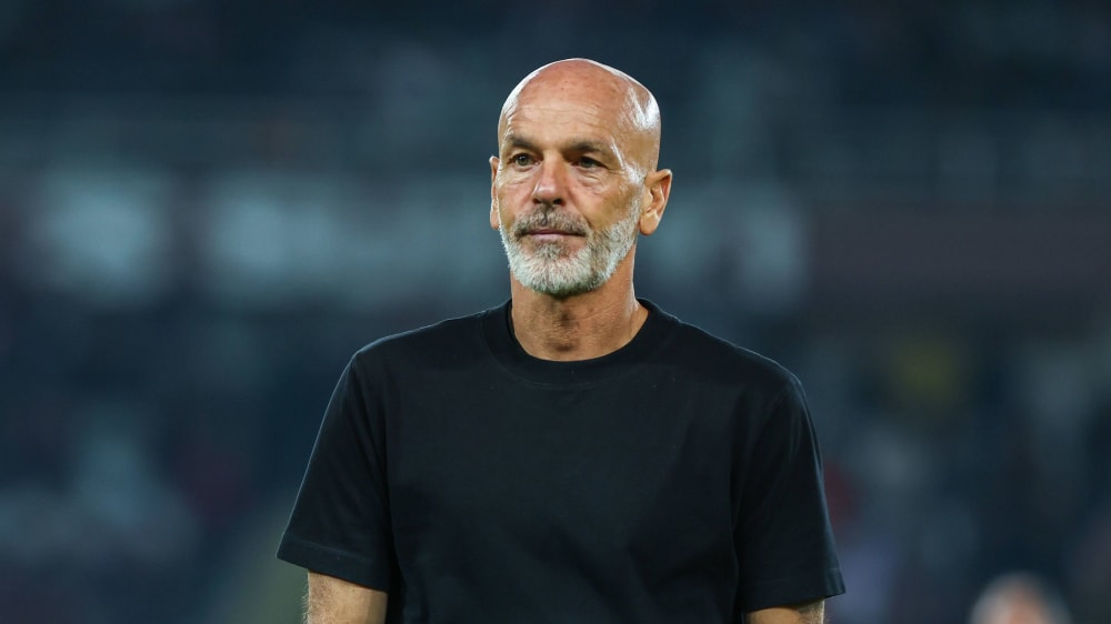 Stefano Pioli verlängert bei der AC Milan bis 2025.