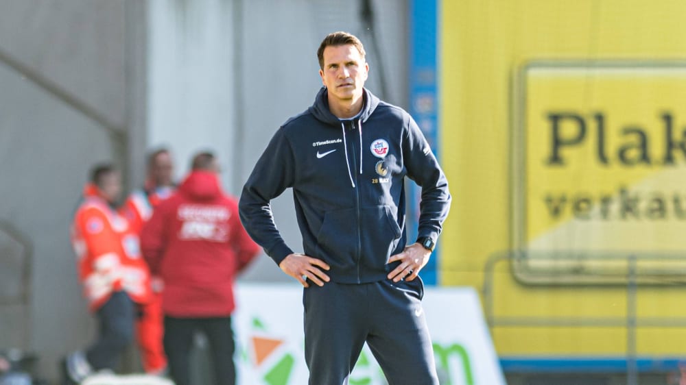 Ratlos: Nach der 2:5-Klatsche gegen Fortuna Düsseldorf wurde Hansa-Coach Patrick Glöckner von seinen Aufgaben entbunden.