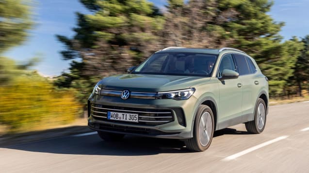 VW Tiguan: Mit 4,54 Metern Länge ordnet er sich unter den Kompakt-SUVs ein.