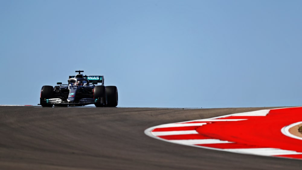 Beim 2. Training in Austin im Blickpunkt: Lewis Hamilton.