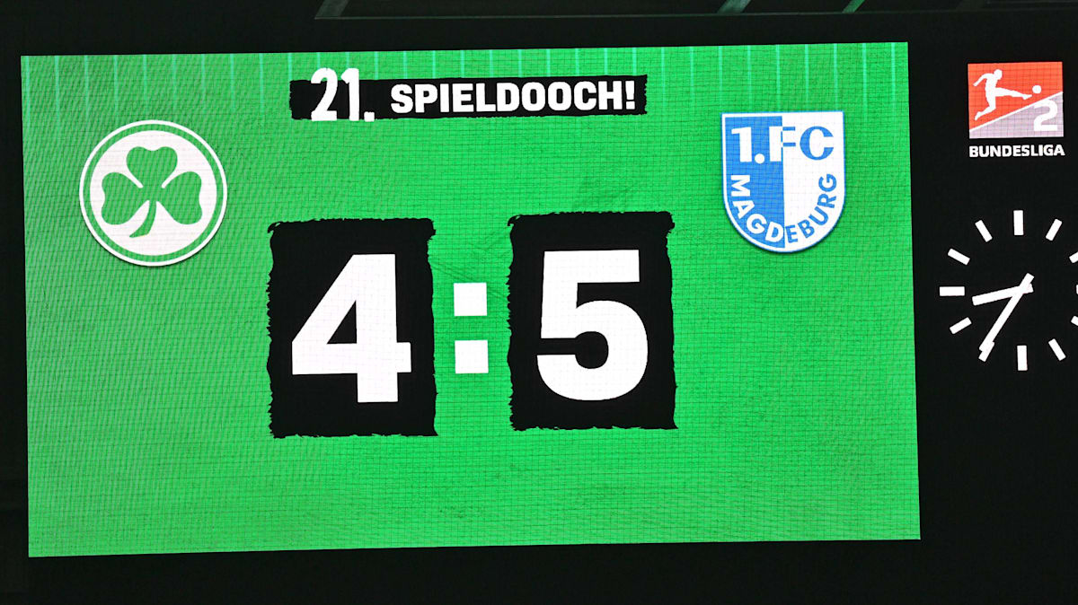 Acht-Tore-in-H-lfte-eins-F-rth-und-Magdeburg-liefern-historisches-Spektakel