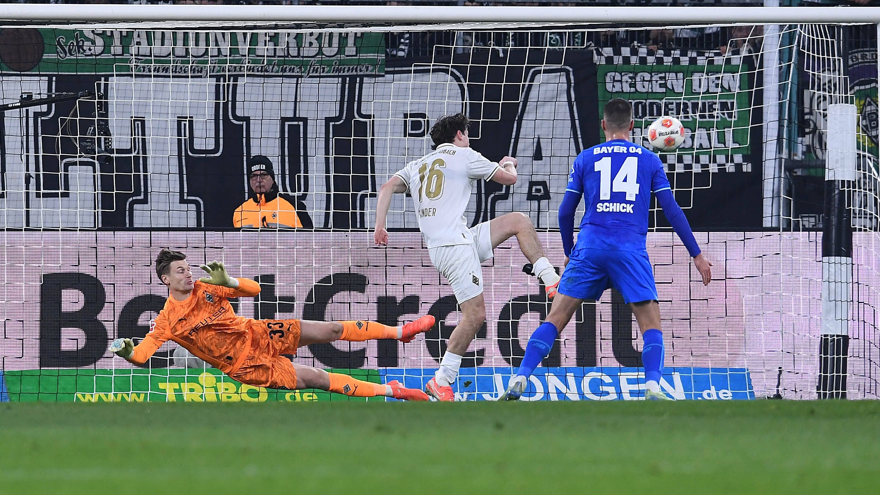 Liveticker | Bor. Mönchengladbach - Bayer 04 Leverkusen 1:1 | 21 ...