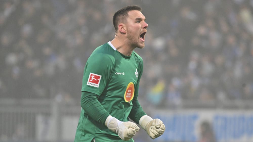 In der Nachspielzeit durften Marcel Schuhen und der SV Darmstadt 98 das 2:2 gegen Eintracht Frankfurt bejubeln.