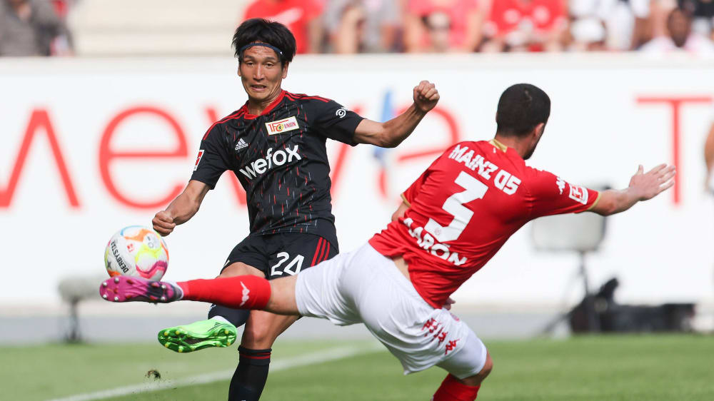 Kein Durchkommen: Genki Haraguchi und Union Berlin kamen gegen Mainz 05 und Aaron (rechts) nicht über ein 0:0 hinaus.