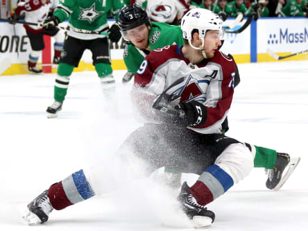 Nathan MacKinnon