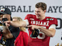 January 19, 2026, Indianapolis, Indiana, USA: Indiana Universitys Fernando Mendoza celebrates after winning the College Football National Championship over the University of Miami, 27-21. Monday, Jan. 19, 2026. Indianapolis USA - ZUMAr44_ 20260119_zsp_r44_018 Copyright: xThomasxJ.xRussox