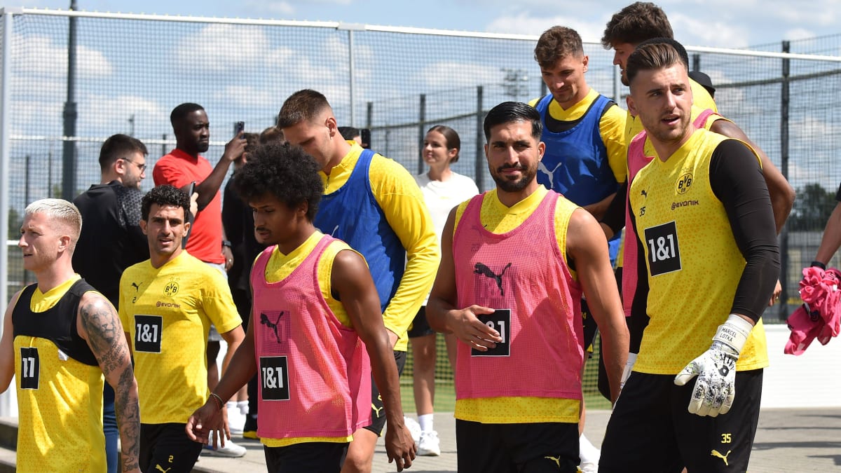 عودة اللاعبين الدوليين إلى تدريبات بوروسيا دورتموند وظهور أول للاعبين الجدد في الموسم الجديد