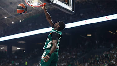 EuroLeague Basketball, Panathinaikos AKTOR Athens vs Paris Basketball - Sylvain Francisco, 3 of Panathinaikos AKTOR Athens in action during the Euroleague regular season basketball match between Panathinaikos AKTOR Athens and Paris Basketball held at Telekom Center Athens, Greece, on September 25 2026 ATHENS Greece Copyright: xOnexInchxProductionsx 7097395