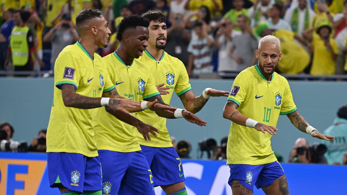 Tanz und Tore: Brasilien steht im Viertelfinale der WM 2022 - kicker
