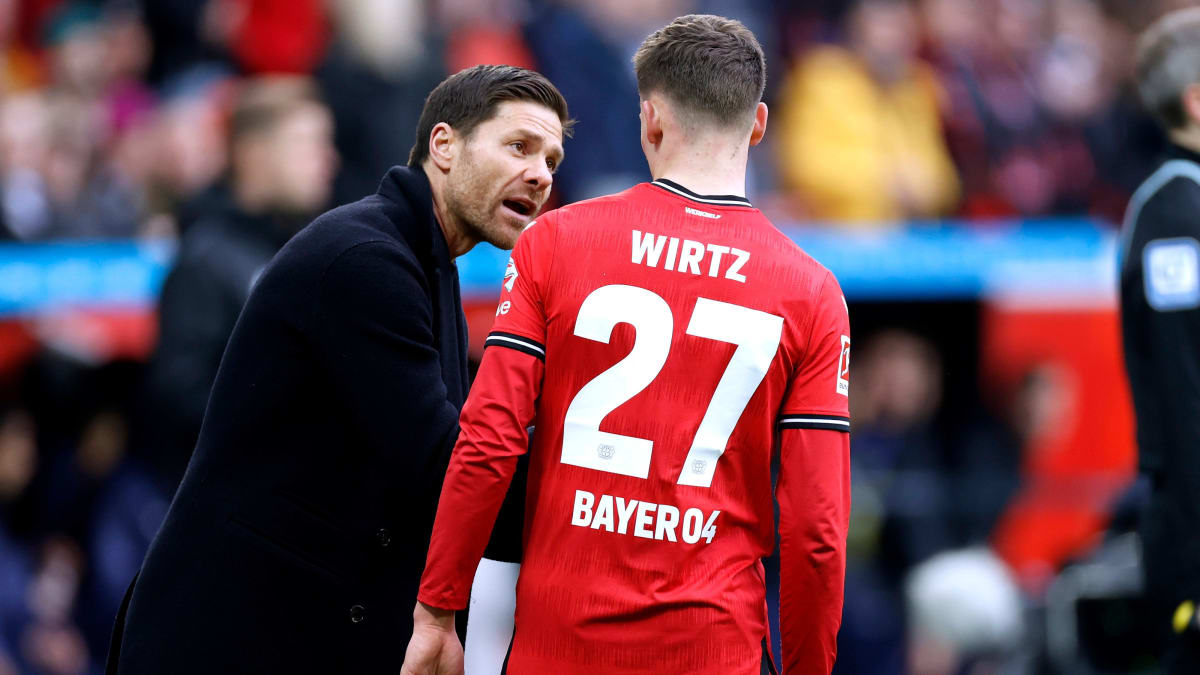 Alonso stärkt Wirtz 
