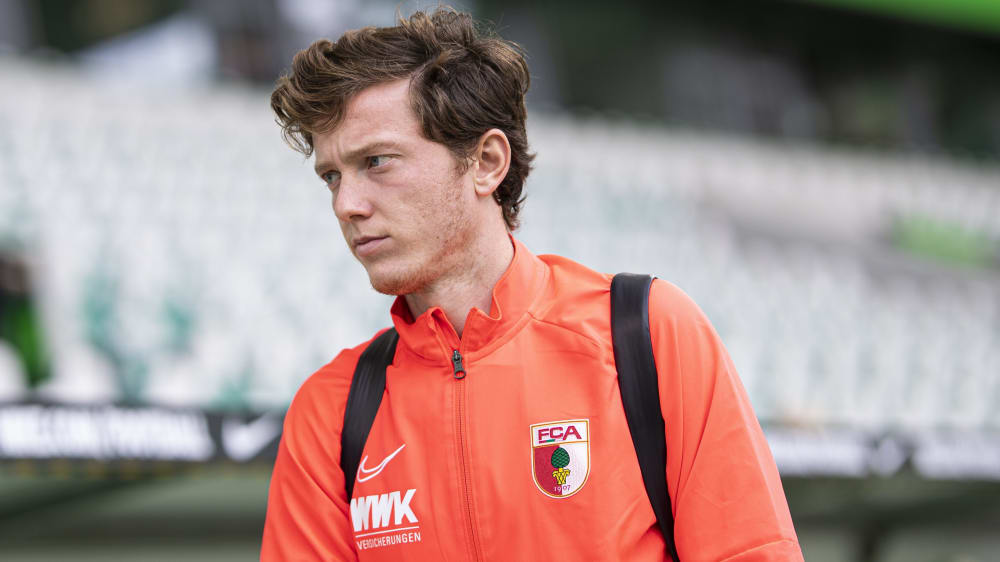 Hauptsache Weg Gregoritsch Will Augsburg Verlassen Kicker