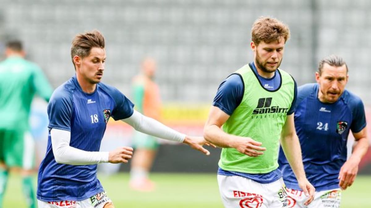 wac-verl-ngert-mit-baumgartner-und-r-cher-kicker