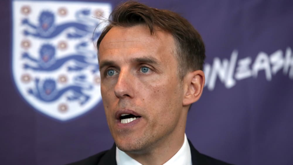 Unter seiner Leitung stagnierte das englische Frauen-Team zuletzt: Phil Neville.