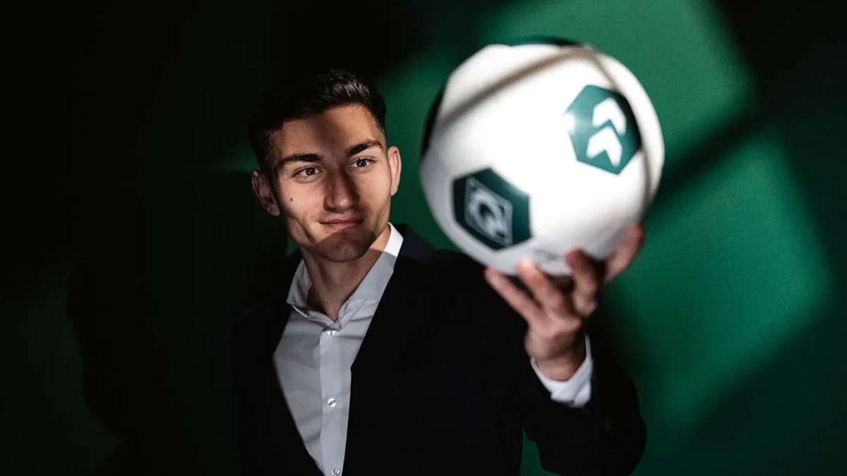 The new Werder artist Chuki: |