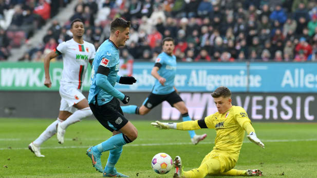 Augsburg gegen Leverkusen - Figure 14