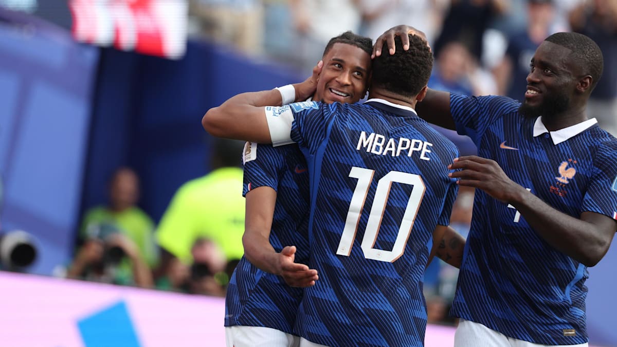 Olise shines, Mbappé scores: France stands out in 3-0 against Sweden