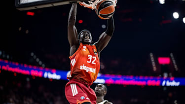 MUNICH, GERMANY - MARCH 26: Wenyen Gabriel (FC Bayern Muenchen, 32) dunks during the Turkish Airlines EuroLeague match between FC Bayern Muenchen vs. LDLC ASVEL Villeurbanne at SAP Garden on round 34 of Turkish Airlines EuroLeague on March 26, 2025 in Munich, Germany. Bavaria Germany Copyright: xSteffiexWunderlx