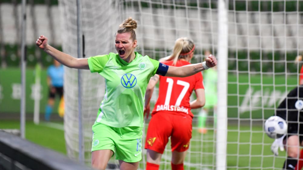 Früher Jubelschrei: Alexandra Popp freut sich über das erste von zwei Toren.
