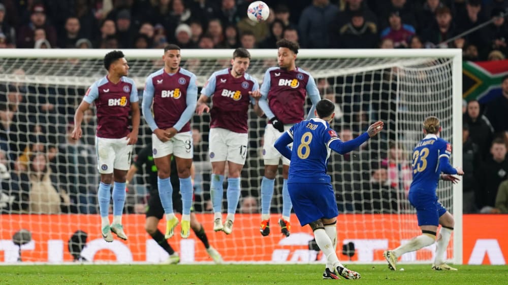 Custom Action: Enzo Fernandes takes a free kick to make it 3-0.