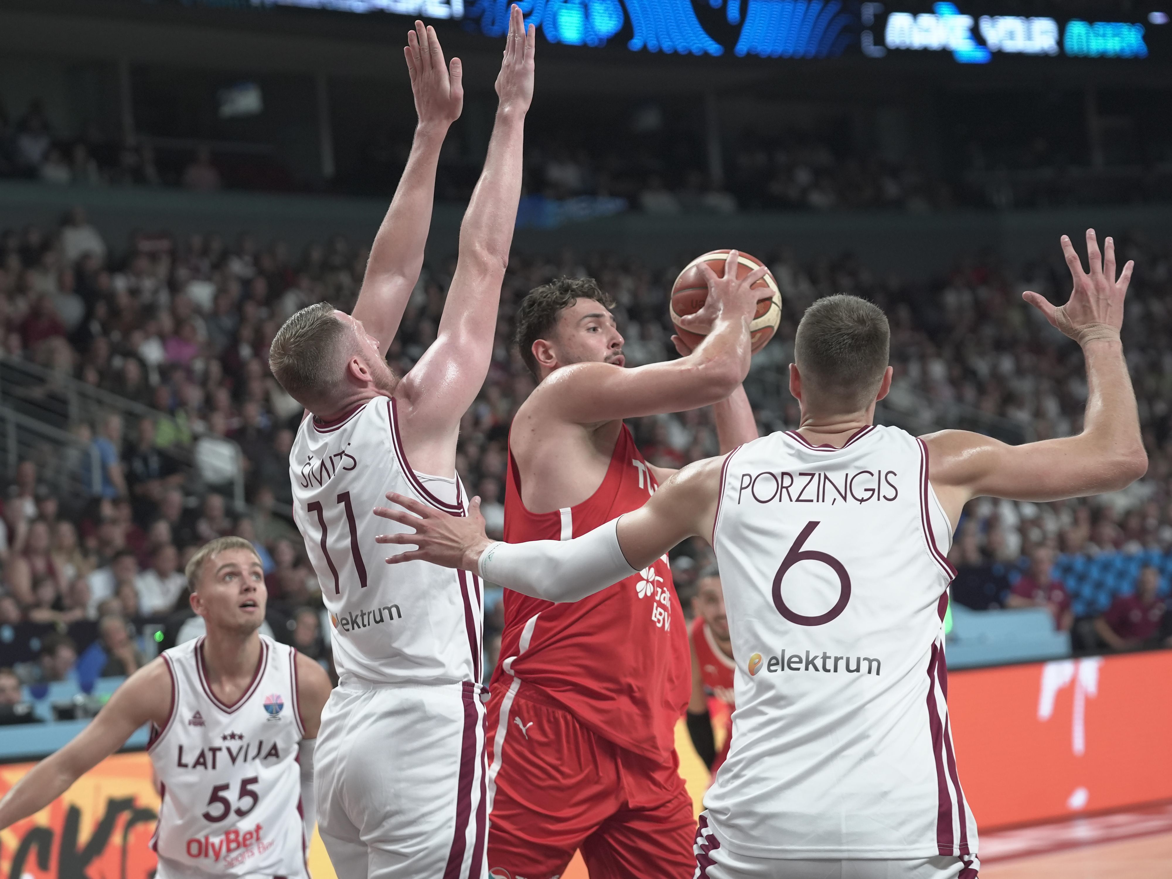www.basketball-world.news