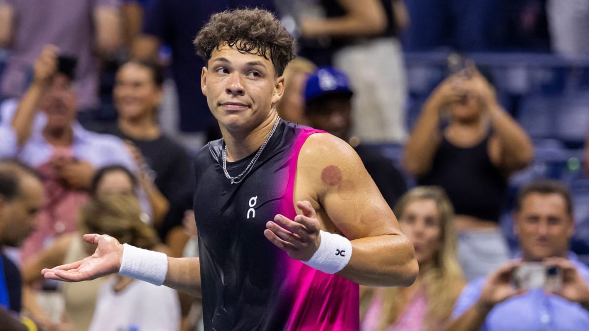 "Unglaublich Emotional!"   Shelton Feiert Ersten Masters Titel In Toronto: Tränen Der Freude! - w6q1li1