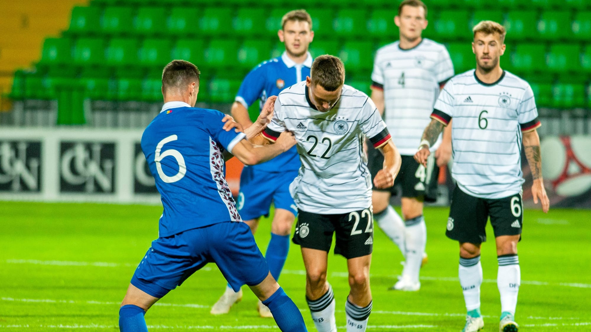 Jüngste U-21-Spieler der DFB-Geschichte: Wirtz erklimmt ...