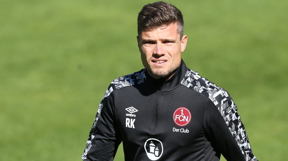 Club-Coach Robert Klauß erwartet einen kniffligen Auftakt in Regensburg