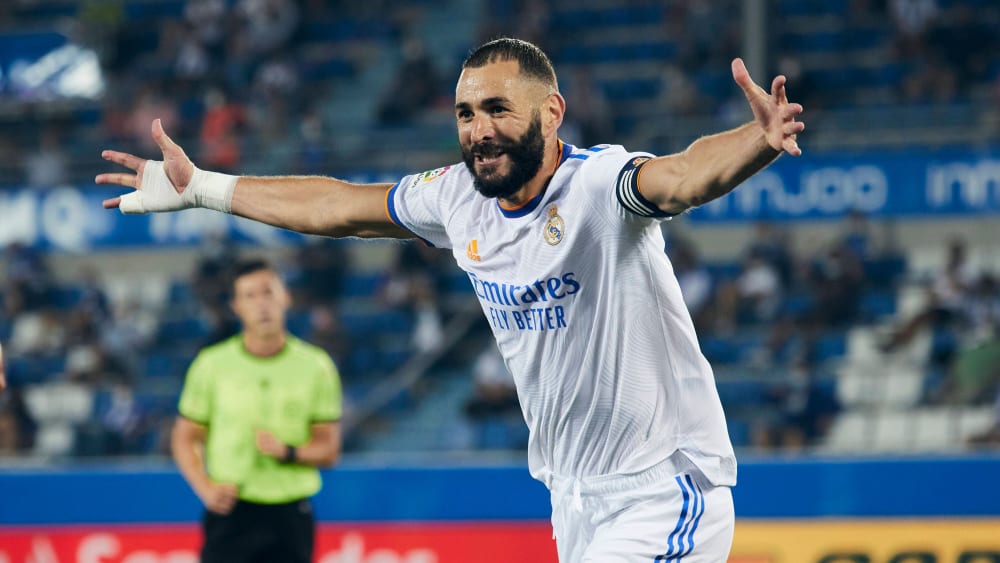 Bis 2023 Reals Torjager Benzema Verlangert Kicker