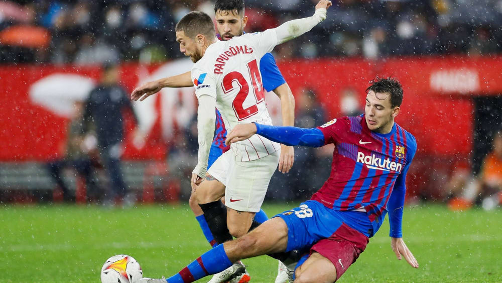 Keine Sieger im Regen Sevillas: Der FC Sevilla und der FC Barcelona trennten sich 1:1.&nbsp;